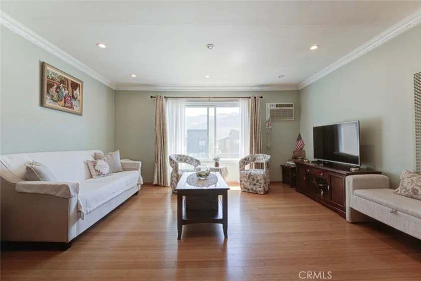 3220 Altura Avenue #217 photo 6