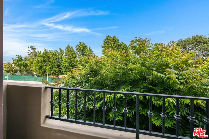 4435 Colfax Avenue #104 photo 22