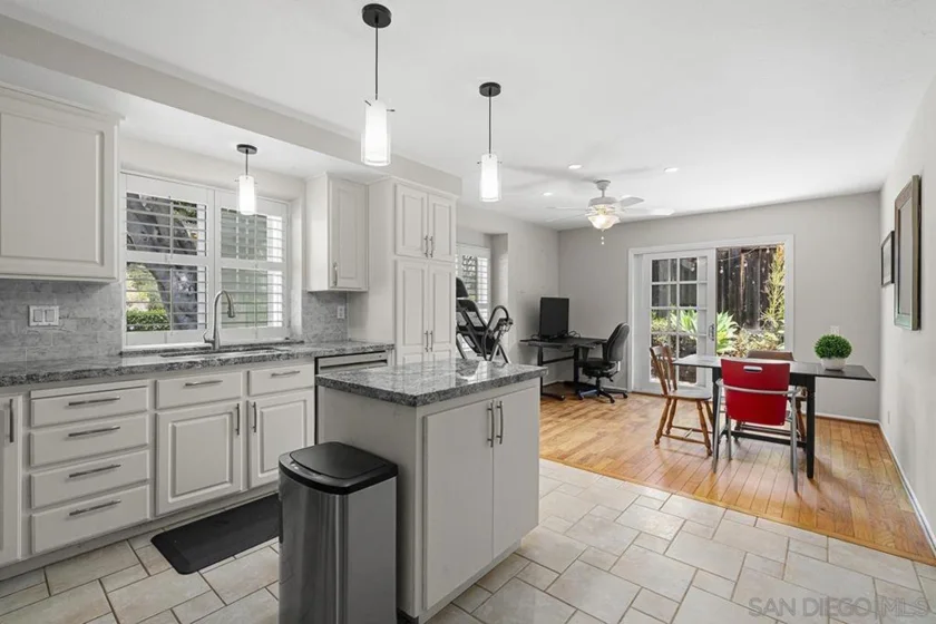 3631 Caminito Carmel Landing photo 34
