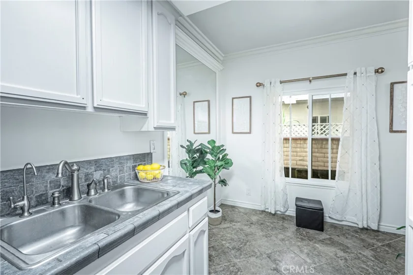207 N Coffman photo 22