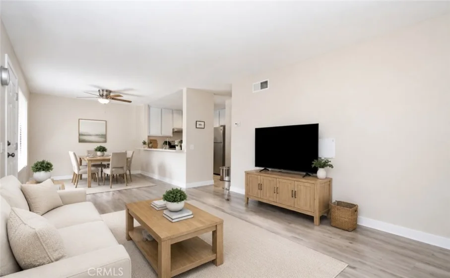 25717 Sycamore Pointe photo 5
