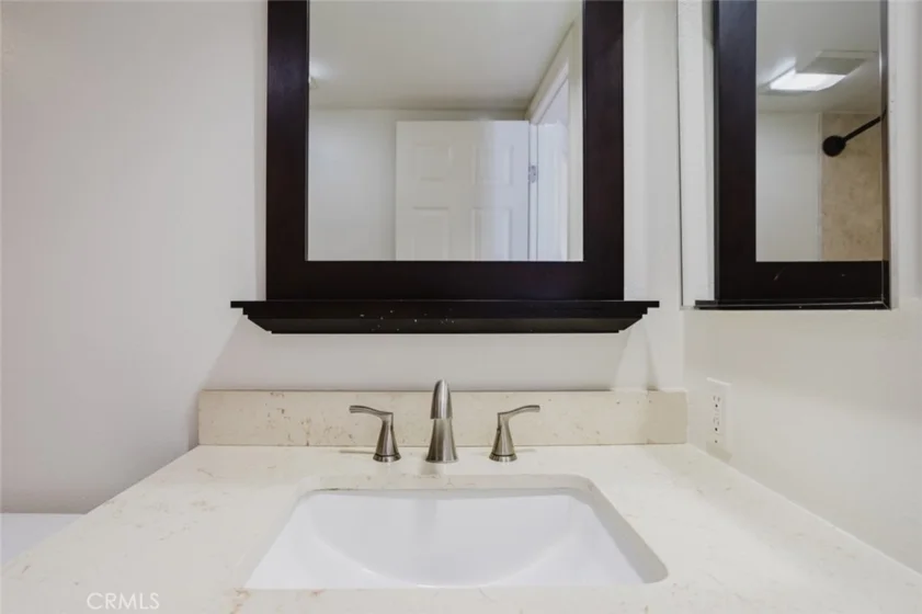 21529 Saticoy Street #217 photo 23