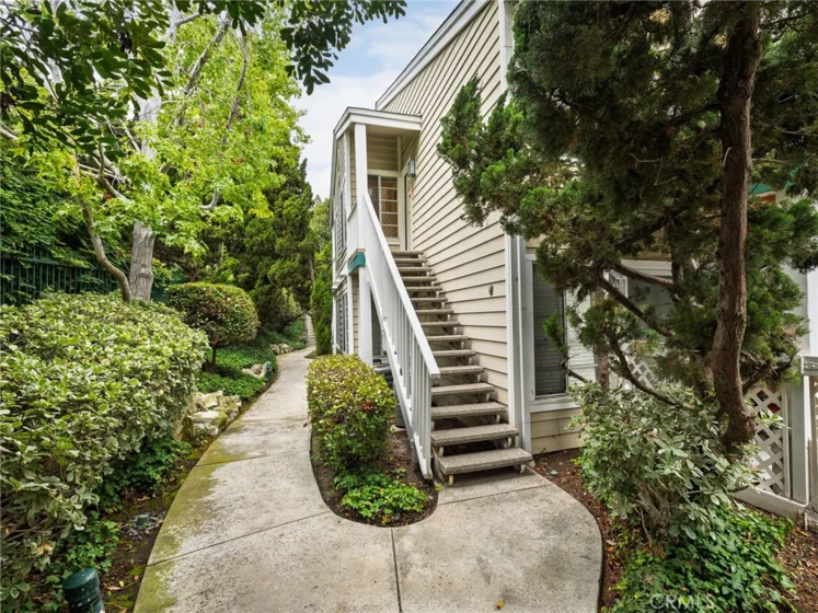 1430 Brett Place #10 photo 1