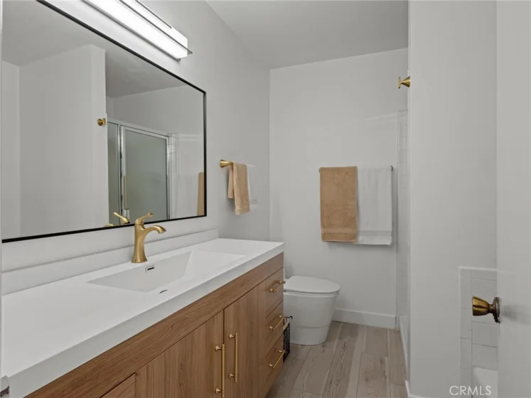 4700 Natick #204 photo 4
