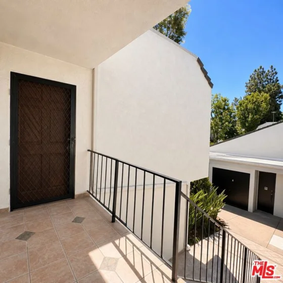 18645 Hatteras Street #263 photo 4