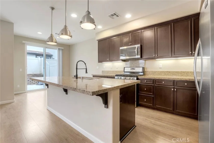31888 Calle Luz photo 7