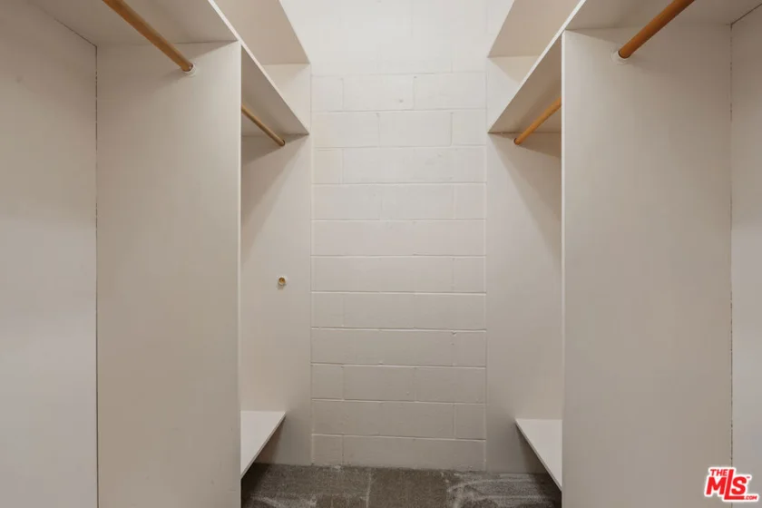 1375 Kelton Avenue #104 photo 10