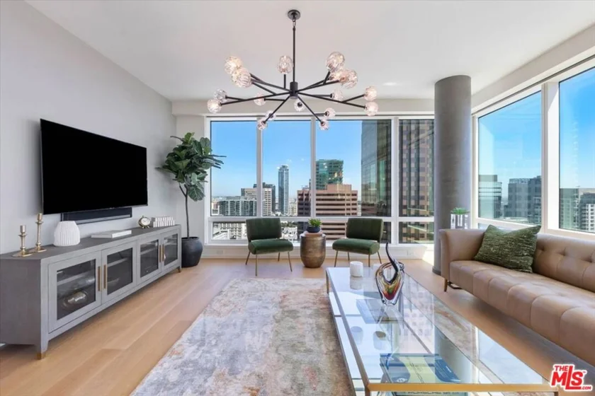 877 Francisco Street #2809 photo 24