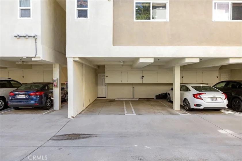 1940 Maple Avenue #111 photo 3