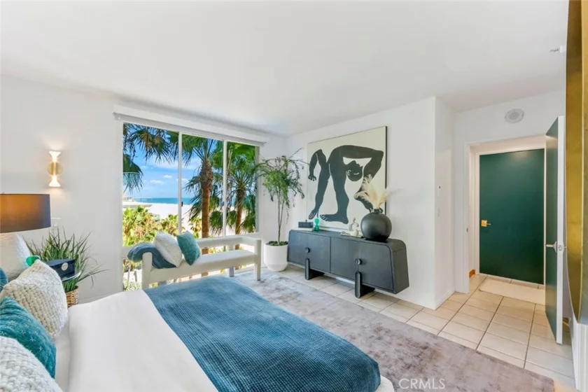 850 E Ocean Boulevard #205 photo 33