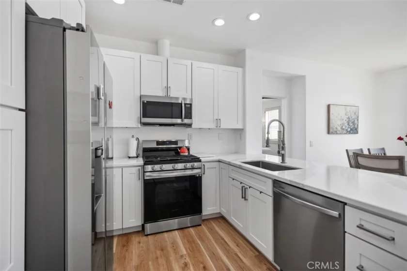 104 Seacountry Lane photo 14