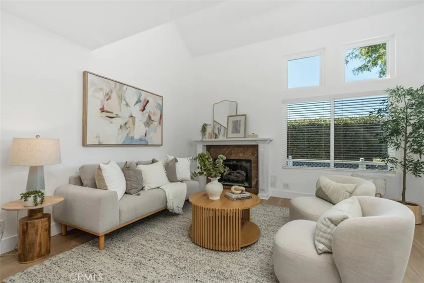 45 Greenmoor photo 3