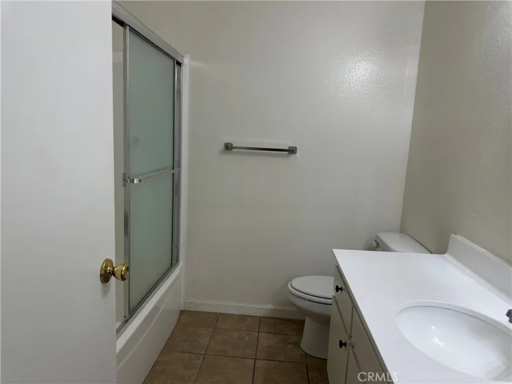 3565 Linden Avenue photo 10