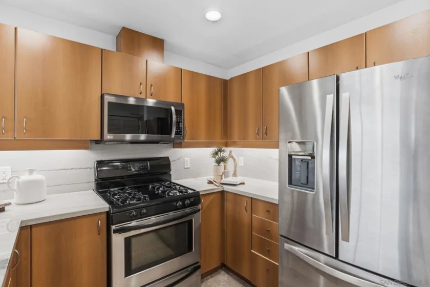 300 W Beech Street #1705 photo 36