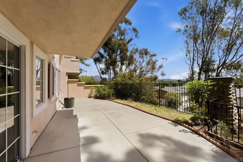 12041 Tivoli Park Row 2 photo 2