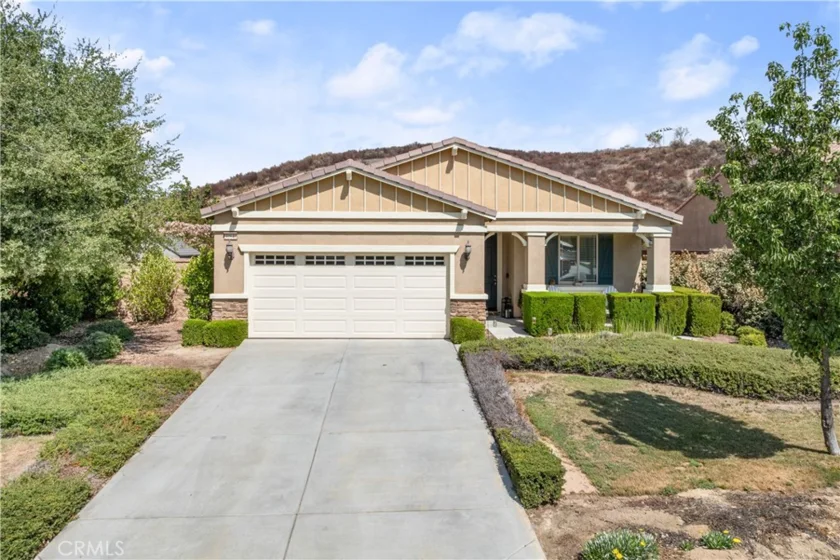30840 Carriage Hill Drive photo 1