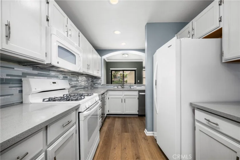 425 E Ocean Blvd. #440 photo 40