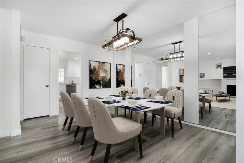 5255 Coldwater Canyon Avenue #E photo 23