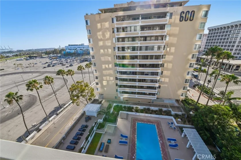 700 E Ocean Boulevard #1208 photo 31