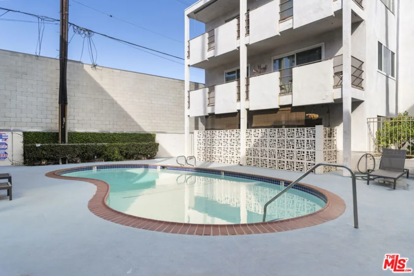 4445 Cartwright Avenue #111 photo 41
