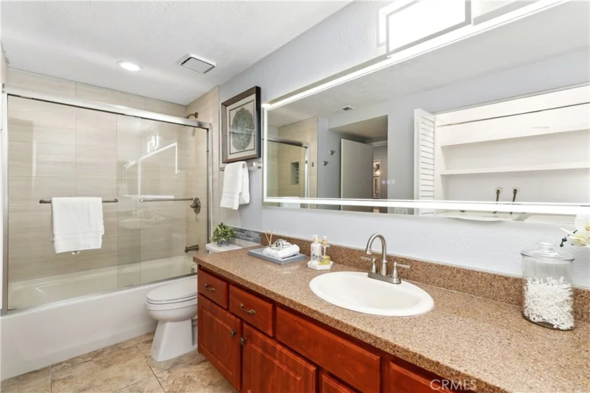 25701 View Pointe #8C photo 25