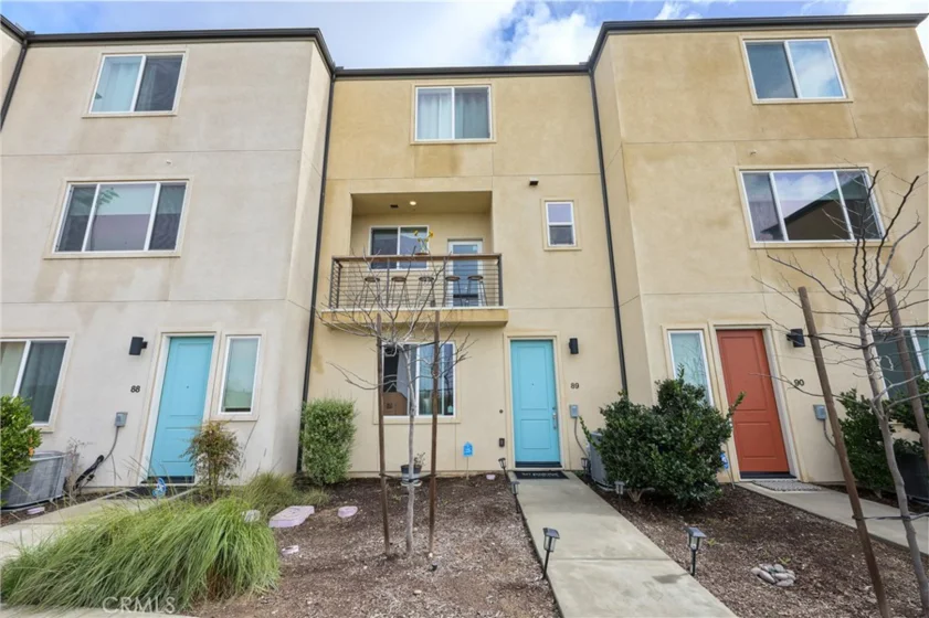 5240 Beachfront Cove #89 photo 1