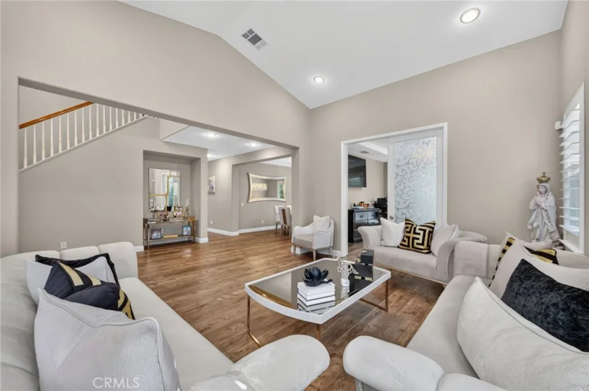 42111 Majestic Court photo 13