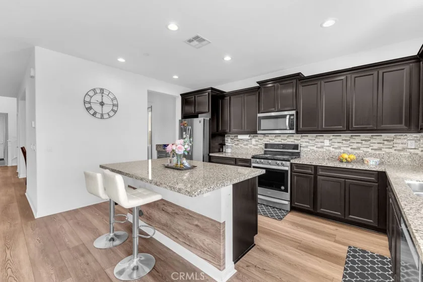 30536 Astoria Lane photo 10