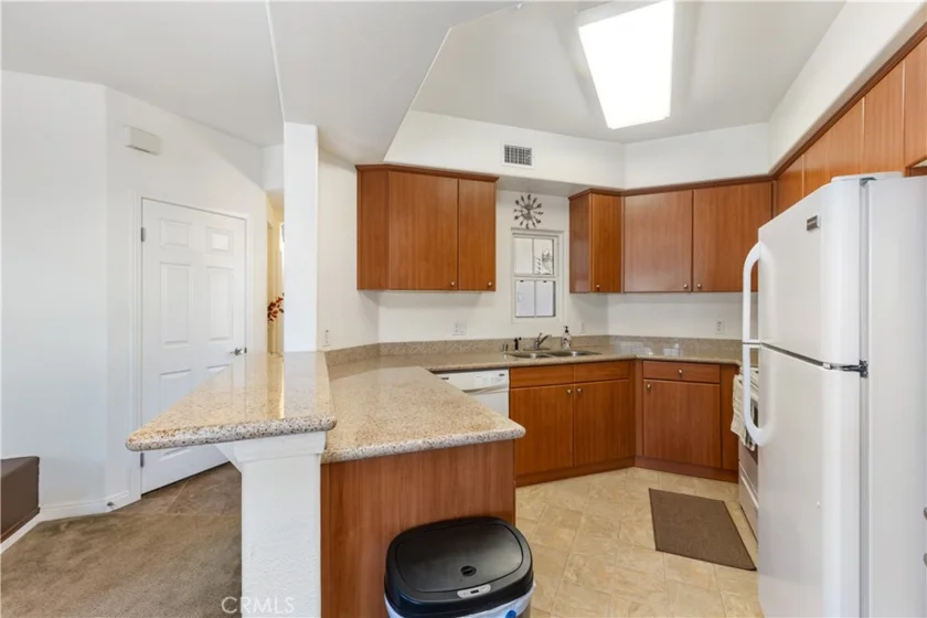 2716 Lake Pointe Drive #226 photo 10
