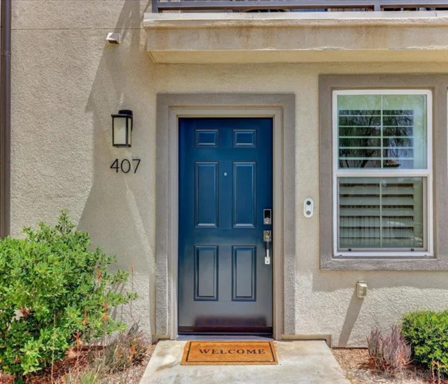 407 Atlas Gln photo 1