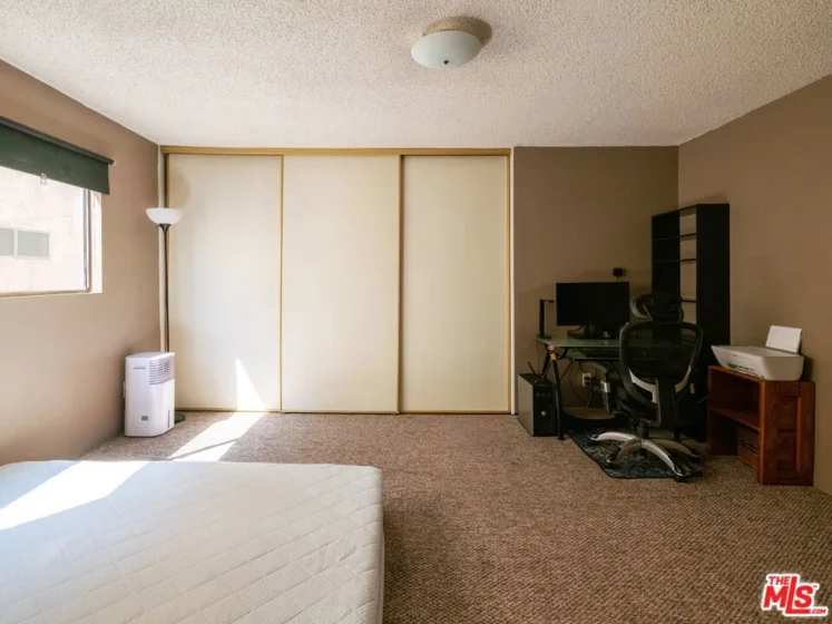5055 Coldwater Canyon Avenue #114 photo 16