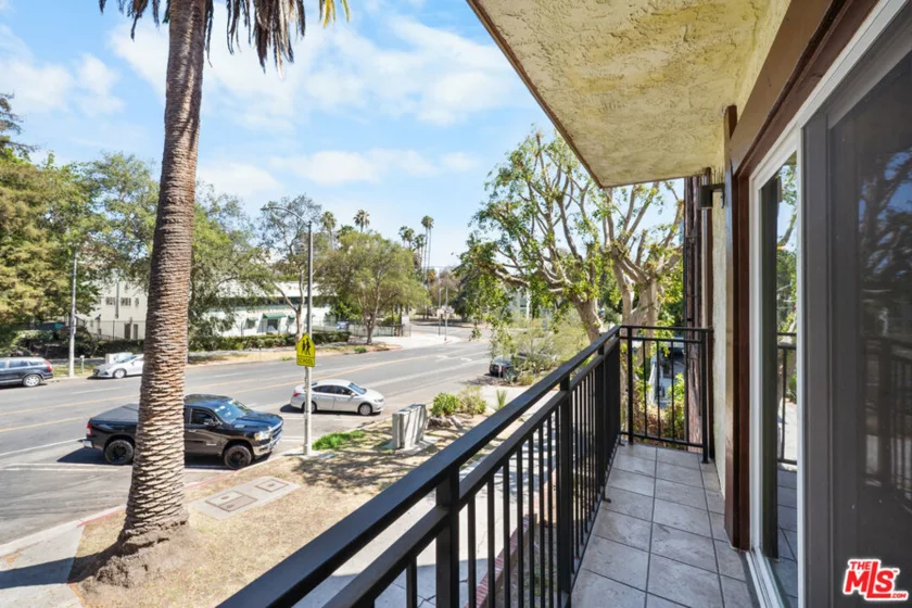 525 La Fayette Park Place #115 photo 7