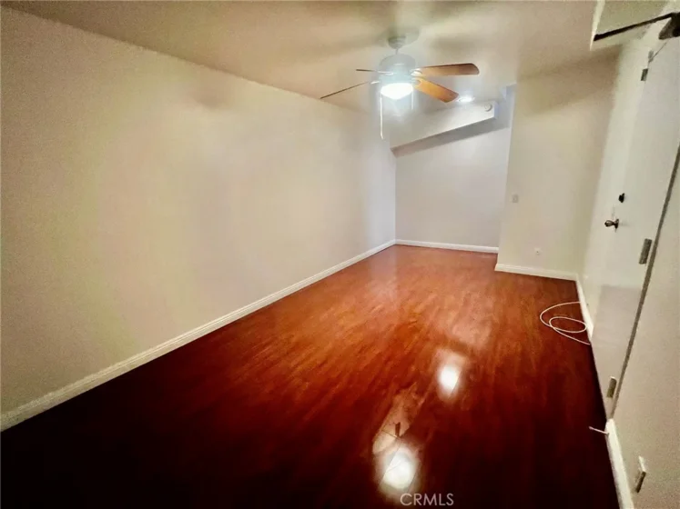 19451 Sherman Way #501 photo 27