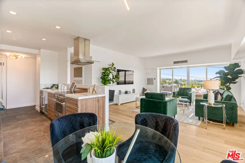 1155 N La Cienega Boulevard #508 photo 1