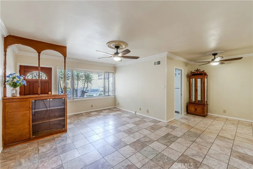 100 Cerritos Avenue #7 photo 23