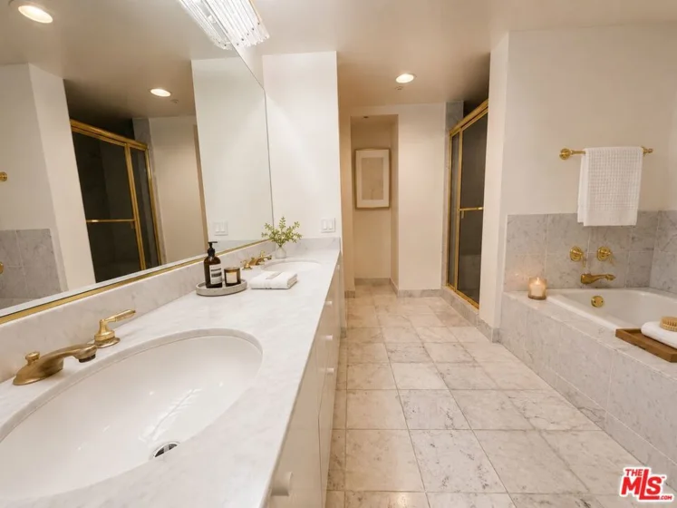 10520 Wilshire Boulevard #701 photo 13