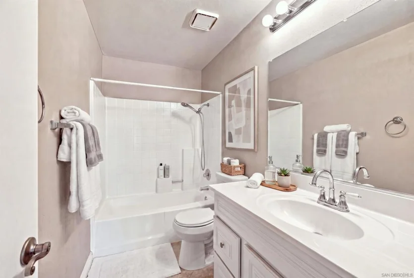 16377 Lakeshore Drive #2F photo 13