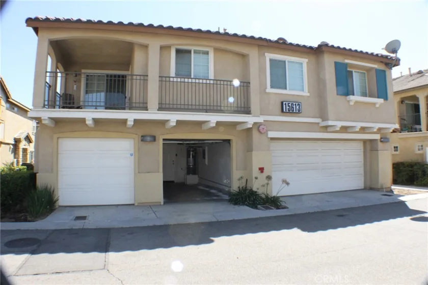 15613 Lasselle Street #17 photo 13