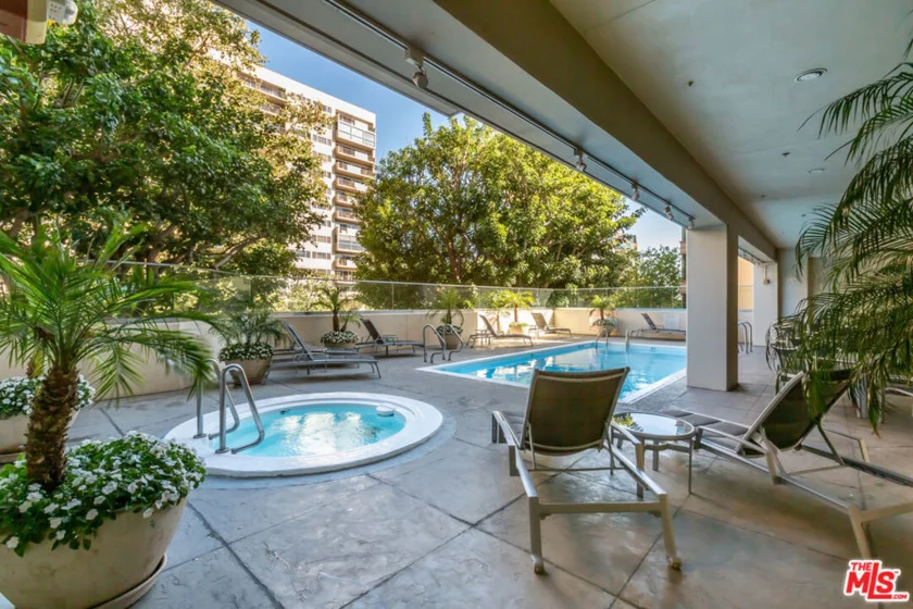 10445 Wilshire Boulevard #1806 photo 35