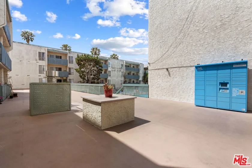 550 W Regent Street #124 photo 13