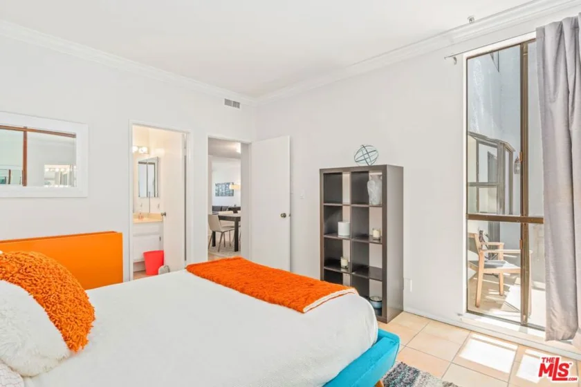 310 Tahiti Way #103 photo 18