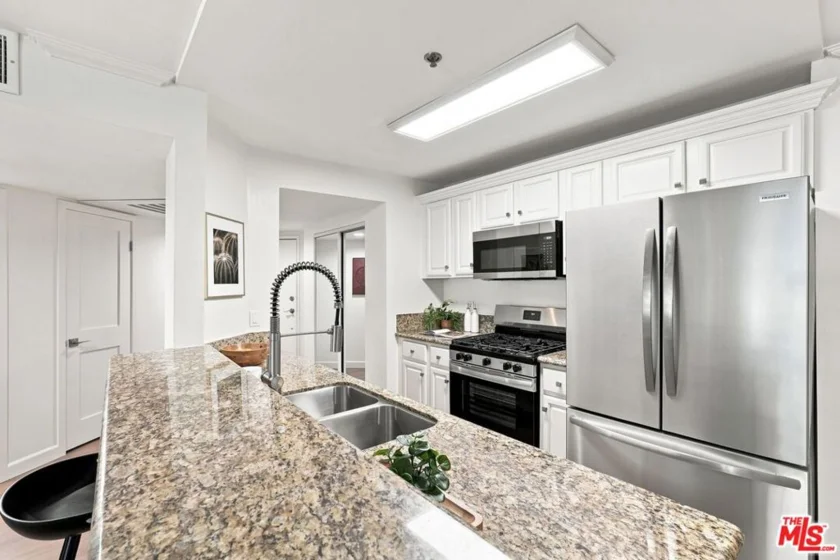 4401 Sepulveda Boulevard #202 photo 10