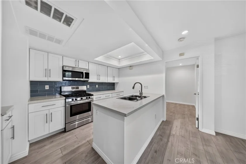 7025 Glade Avenue #2 photo 6