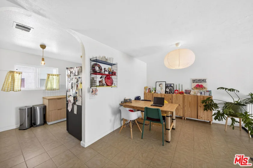 9034 Willis Avenue #14 photo 13