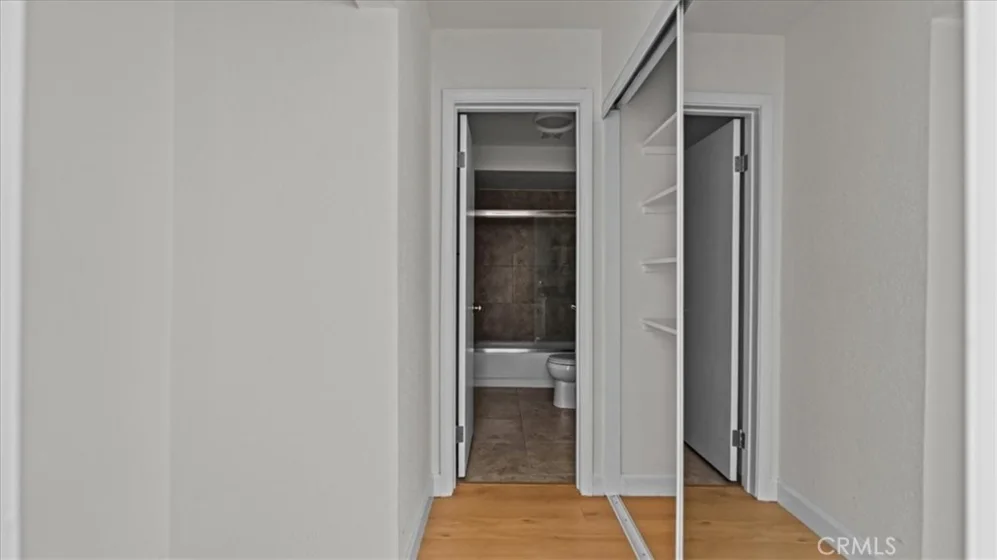320 S Ardmore photo 20