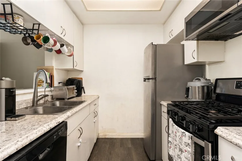 19350 Sherman Way #139 photo 5