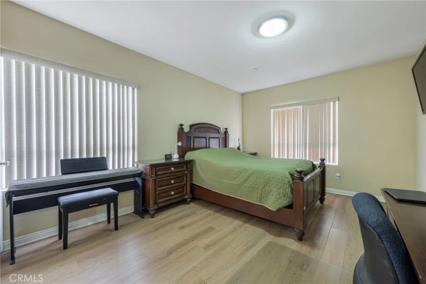 1515 Grismer #202 photo 23