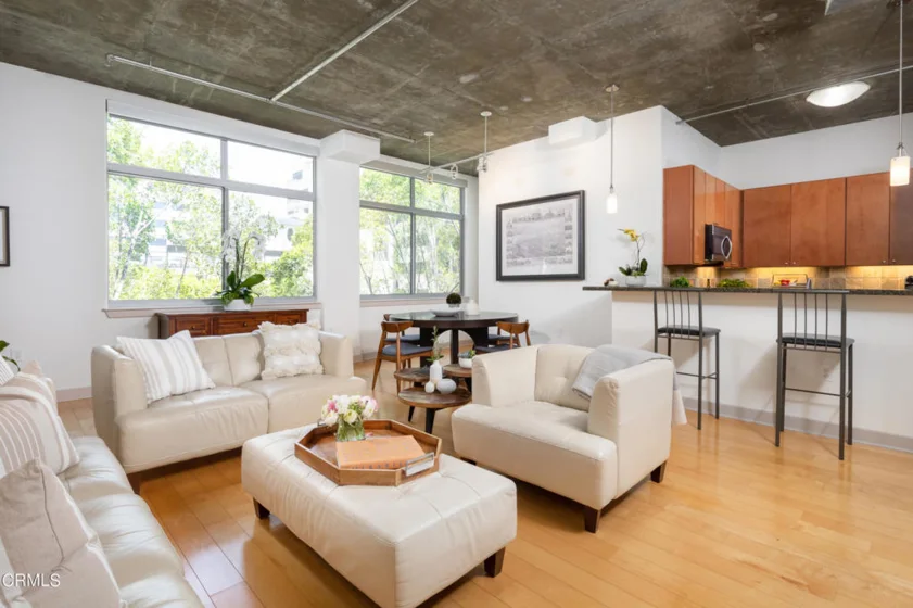 840 E Green Street #412 photo 1