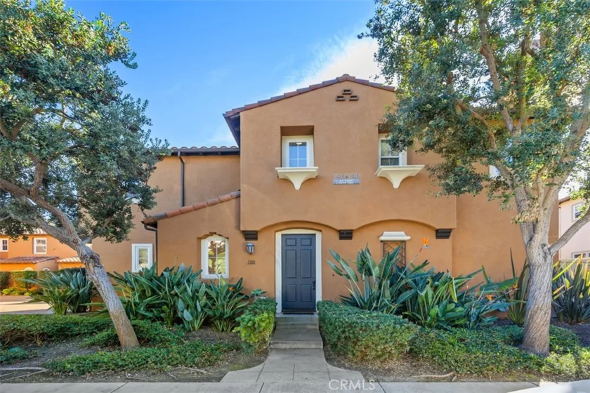 180 Paseo Vista photo 1