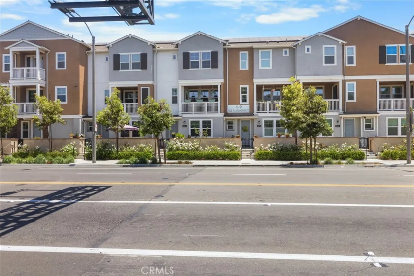1028 N Anaheim Boulevard #4 photo 4